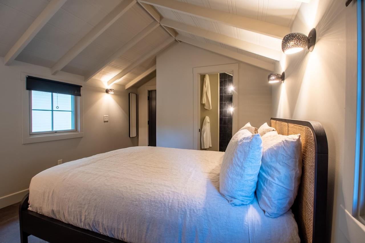 Dawn Ranch Hotel เกอร์นวิลล์ ภายนอก รูปภาพ