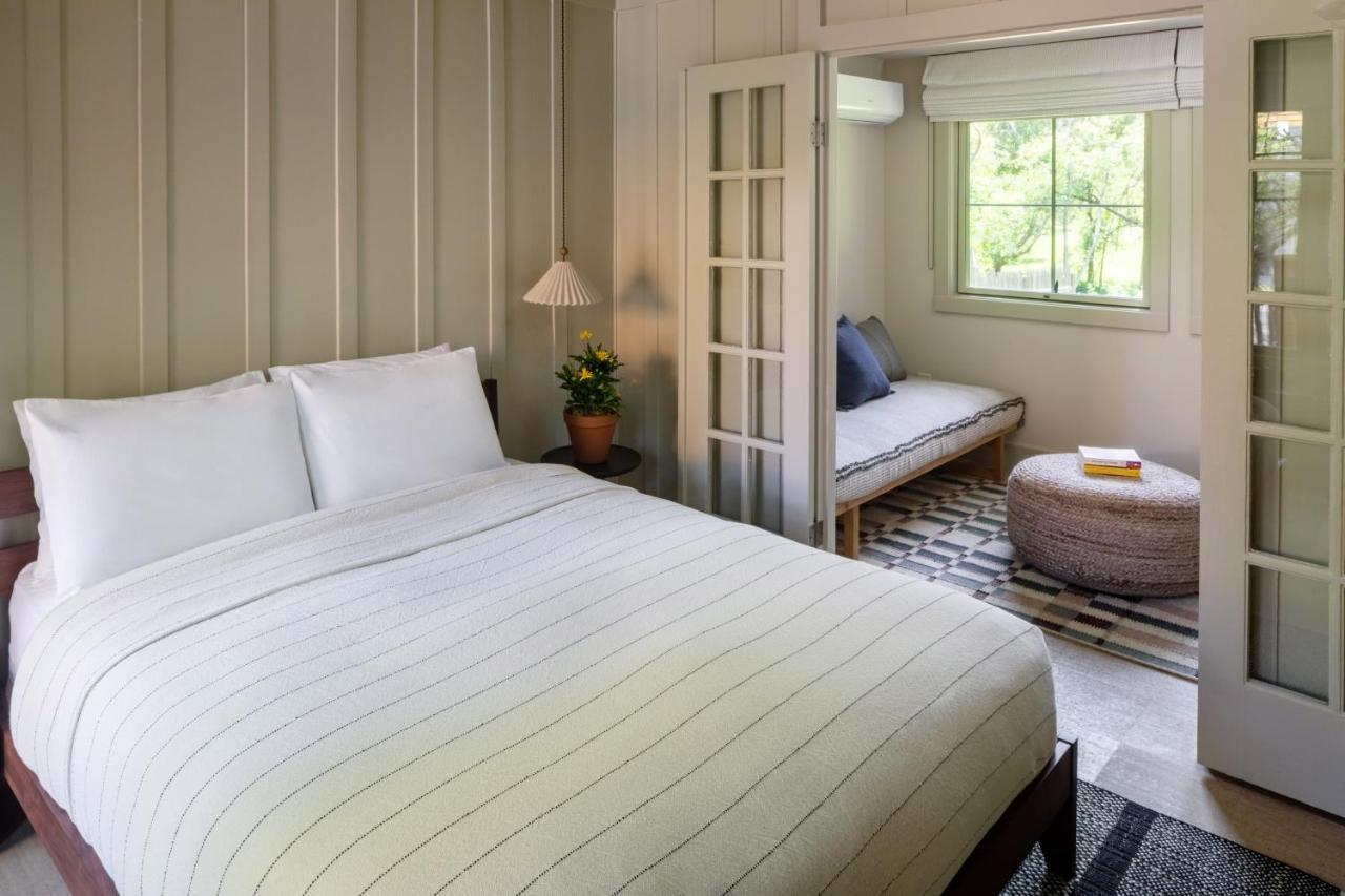Dawn Ranch Hotel เกอร์นวิลล์ ภายนอก รูปภาพ